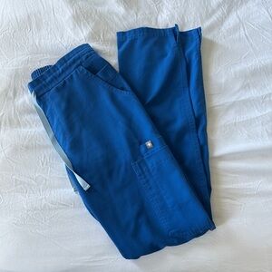 Figs XXS Yola, Royal.